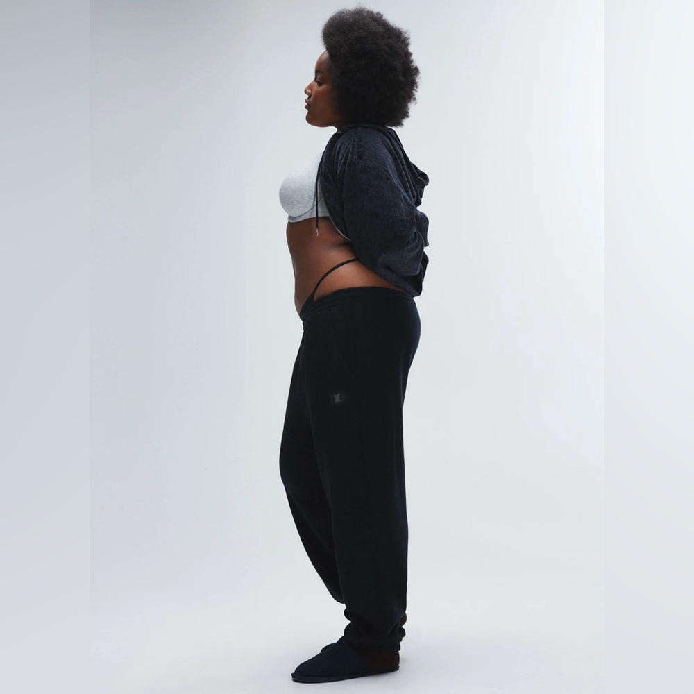 Savage X Fenty Signature Script Velour Zip-Up Hoodie and Pintuck Pants Set Black